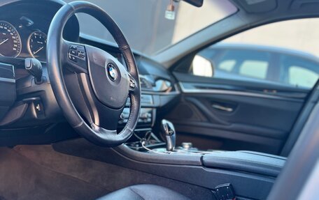 BMW 5 серия, 2012 год, 1 550 000 рублей, 14 фотография