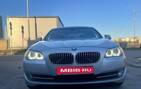 BMW 5 серия, 2012 год, 1 550 000 рублей, 7 фотография