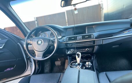 BMW 5 серия, 2012 год, 1 550 000 рублей, 21 фотография