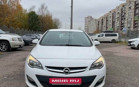 Opel Astra J, 2013 год, 980 000 рублей, 6 фотография