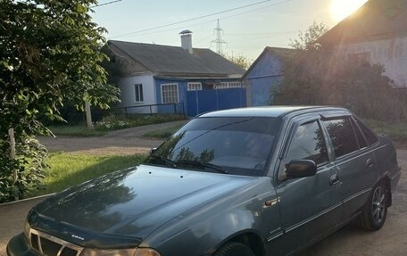 Daewoo Nexia I рестайлинг, 2004 год, 130 000 рублей, 1 фотография