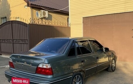 Daewoo Nexia I рестайлинг, 2004 год, 130 000 рублей, 4 фотография