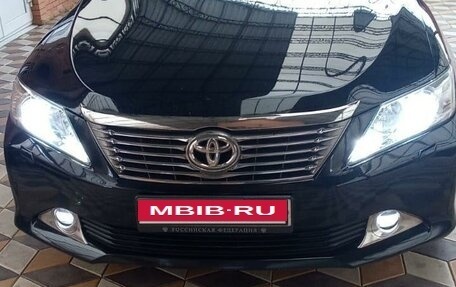 Toyota Camry, 2013 год, 1 630 000 рублей, 6 фотография