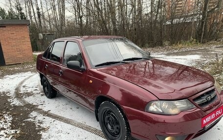 Daewoo Nexia I рестайлинг, 2011 год, 310 000 рублей, 24 фотография