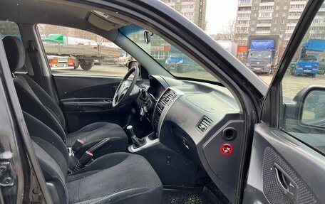 Hyundai Tucson III, 2005 год, 590 000 рублей, 9 фотография