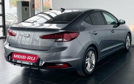 Hyundai Elantra VI рестайлинг, 2018 год, 1 895 000 рублей, 5 фотография