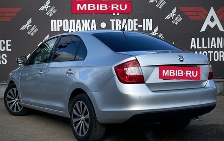 Skoda Rapid I, 2015 год, 899 000 рублей, 5 фотография