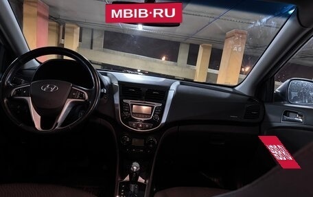 Hyundai Solaris II рестайлинг, 2013 год, 1 300 000 рублей, 6 фотография