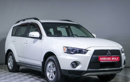 Mitsubishi Outlander III рестайлинг 3, 2011 год, 1 300 000 рублей, 3 фотография