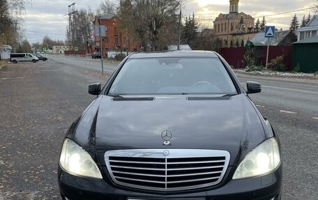 Mercedes-Benz S-Класс, 2009 год, 1 350 000 рублей, 2 фотография