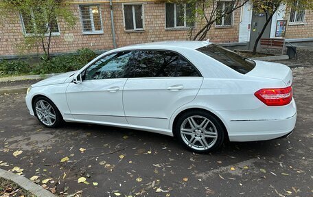 Mercedes-Benz E-Класс, 2012 год, 1 999 000 рублей, 5 фотография