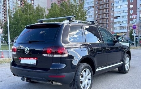 Volkswagen Touareg III, 2008 год, 1 590 000 рублей, 2 фотография