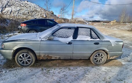 Nissan Sunny, 1992 год, 130 000 рублей, 3 фотография