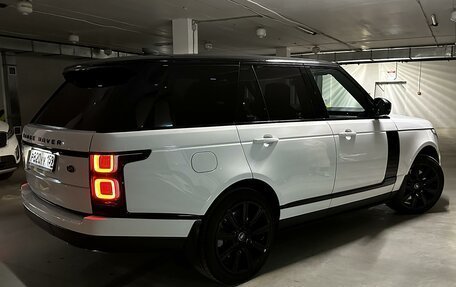 Land Rover Range Rover IV рестайлинг, 2019 год, 8 800 000 рублей, 4 фотография