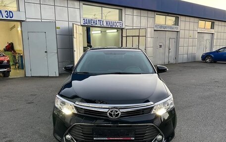 Toyota Camry, 2015 год, 2 550 000 рублей, 2 фотография