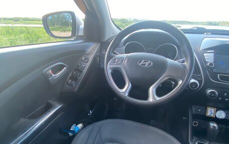 Hyundai Tucson III, 2012 год, 1 430 000 рублей, 2 фотография