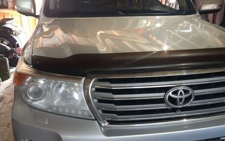 Toyota Land Cruiser 200, 2014 год, 4 200 000 рублей, 1 фотография