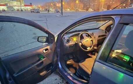 Ford Fiesta, 2006 год, 750 000 рублей, 19 фотография