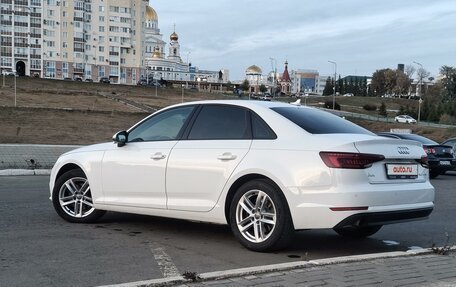 Audi A4, 2018 год, 2 375 000 рублей, 3 фотография