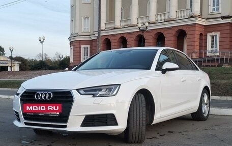 Audi A4, 2018 год, 2 375 000 рублей, 2 фотография