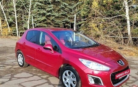 Peugeot 308 II, 2011 год, 700 000 рублей, 2 фотография