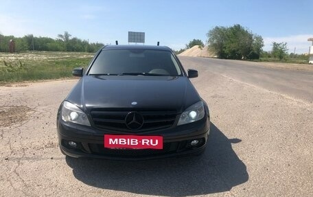 Mercedes-Benz C-Класс, 2009 год, 1 250 000 рублей, 4 фотография