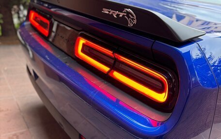 Dodge Challenger III рестайлинг 2, 2021 год, 5 499 999 рублей, 7 фотография