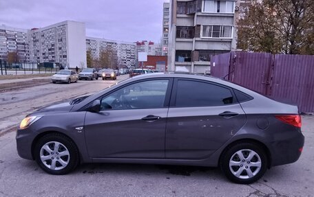 Hyundai Solaris II рестайлинг, 2013 год, 790 000 рублей, 4 фотография