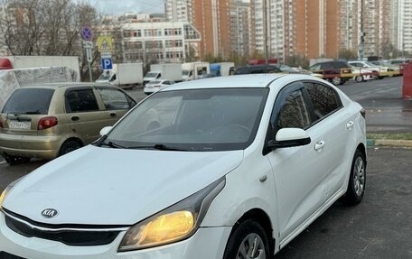 KIA Rio IV, 2018 год, 810 000 рублей, 7 фотография