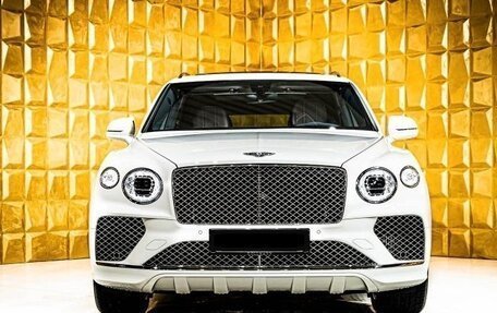 Bentley Bentayga I, 2023 год, 37 700 000 рублей, 2 фотография