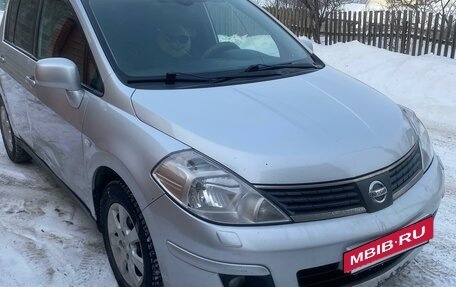 Nissan Tiida, 2010 год, 720 000 рублей, 3 фотография