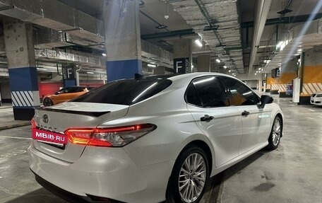 Toyota Camry, 2019 год, 3 500 000 рублей, 5 фотография