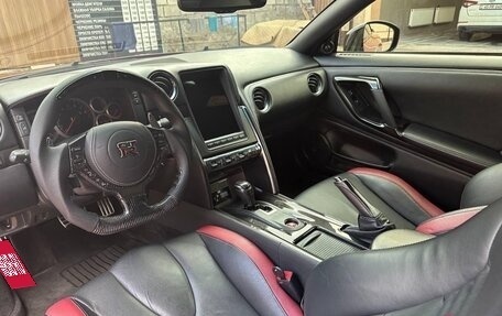 Nissan GT-R, 2014 год, 5 700 000 рублей, 13 фотография