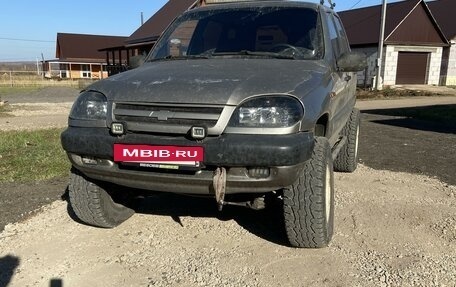 Chevrolet Niva I рестайлинг, 2009 год, 385 000 рублей, 2 фотография