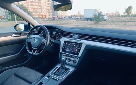 Volkswagen Passat B8 рестайлинг, 2019 год, 2 265 000 рублей, 29 фотография