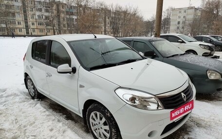 Renault Sandero I, 2014 год, 940 000 рублей, 11 фотография