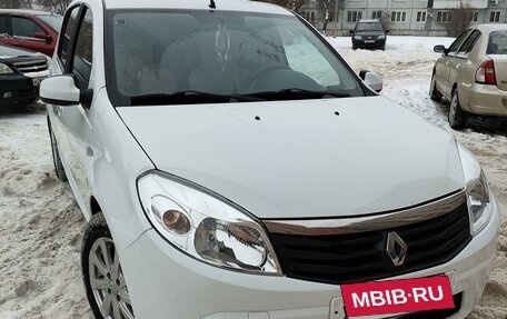 Renault Sandero I, 2014 год, 940 000 рублей, 18 фотография