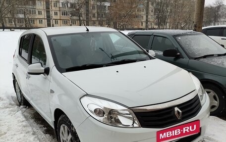 Renault Sandero I, 2014 год, 940 000 рублей, 19 фотография