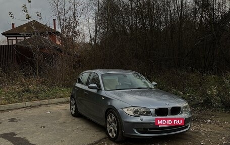 BMW 1 серия, 2007 год, 800 000 рублей, 11 фотография