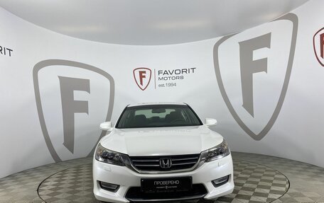 Honda Accord IX рестайлинг, 2013 год, 1 535 000 рублей, 2 фотография