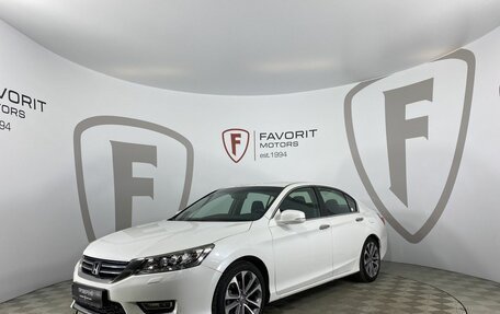 Honda Accord IX рестайлинг, 2013 год, 1 535 000 рублей, 1 фотография