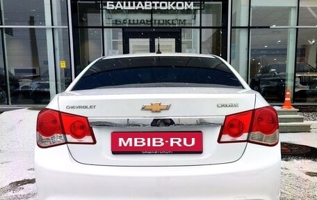 Chevrolet Cruze II, 2013 год, 810 000 рублей, 4 фотография