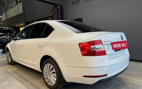 Skoda Octavia, 2018 год, 1 659 000 рублей, 8 фотография