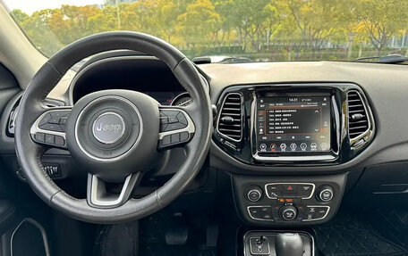 Jeep Compass II, 2021 год, 1 760 000 рублей, 10 фотография