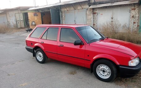 Ford Escort IV, 1989 год, 420 000 рублей, 2 фотография