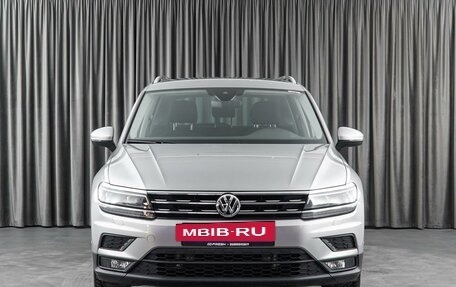 Volkswagen Tiguan II, 2020 год, 3 789 000 рублей, 3 фотография