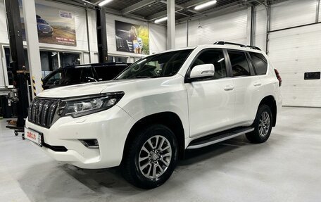 Toyota Land Cruiser Prado 150 рестайлинг 2, 2018 год, 6 000 000 рублей, 11 фотография