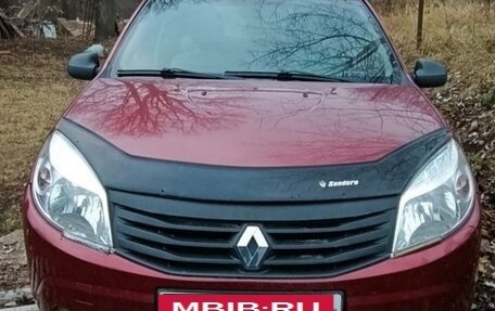 Renault Sandero I, 2010 год, 350 000 рублей, 2 фотография