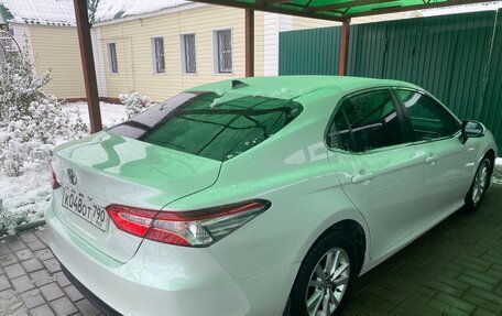 Toyota Camry, 2018 год, 2 600 000 рублей, 4 фотография