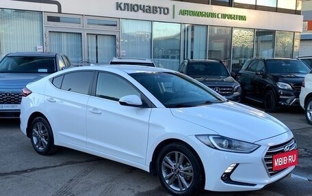 Hyundai Elantra VI рестайлинг, 2018 год, 1 759 000 рублей, 3 фотография